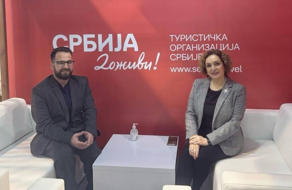 Η CEO του Οργανισμού Τουρισμού της Σερβίας, Marija Labovic, με τον Αντώνη Λειβαδιώτη.   

