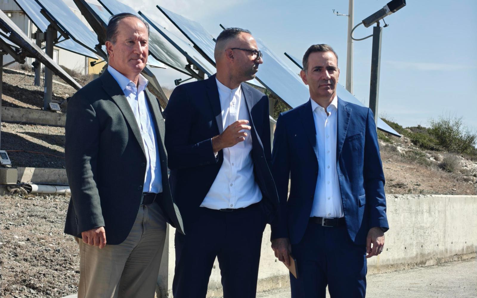 Επίσκεψη Υφυπουργού Έρευνας, Καινοτομίας και Ψηφιακής Πολιτικής στον «Πρωτέα» του Ινστιτούτου Κύπρου